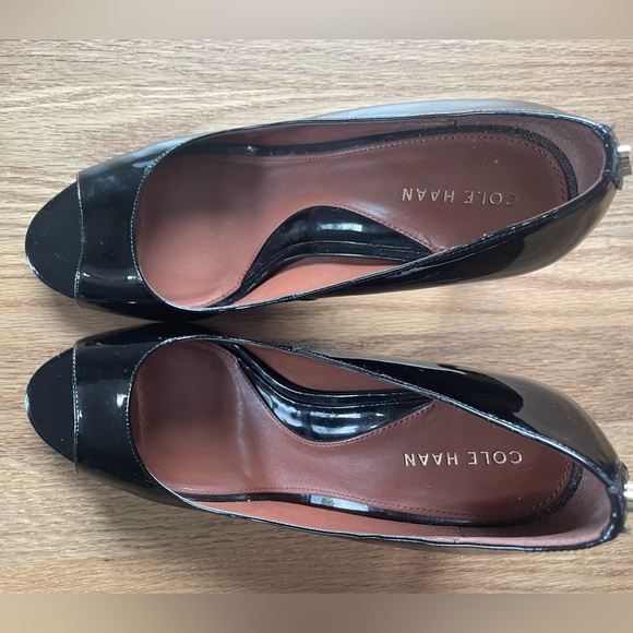 Cole Haan Pumps. Only worn a handful of times! - Picture 4 of 9